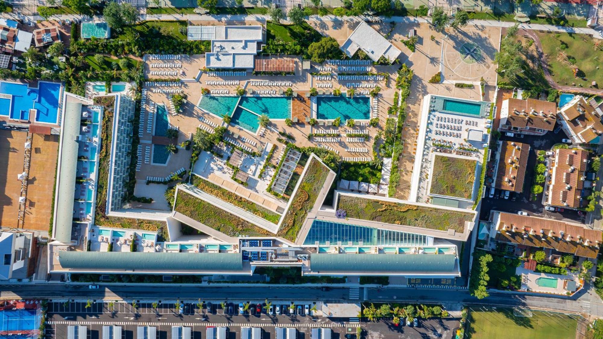 Atzavara Hotel & Spa Santa Susanna Exterior foto Aerial view of the complex