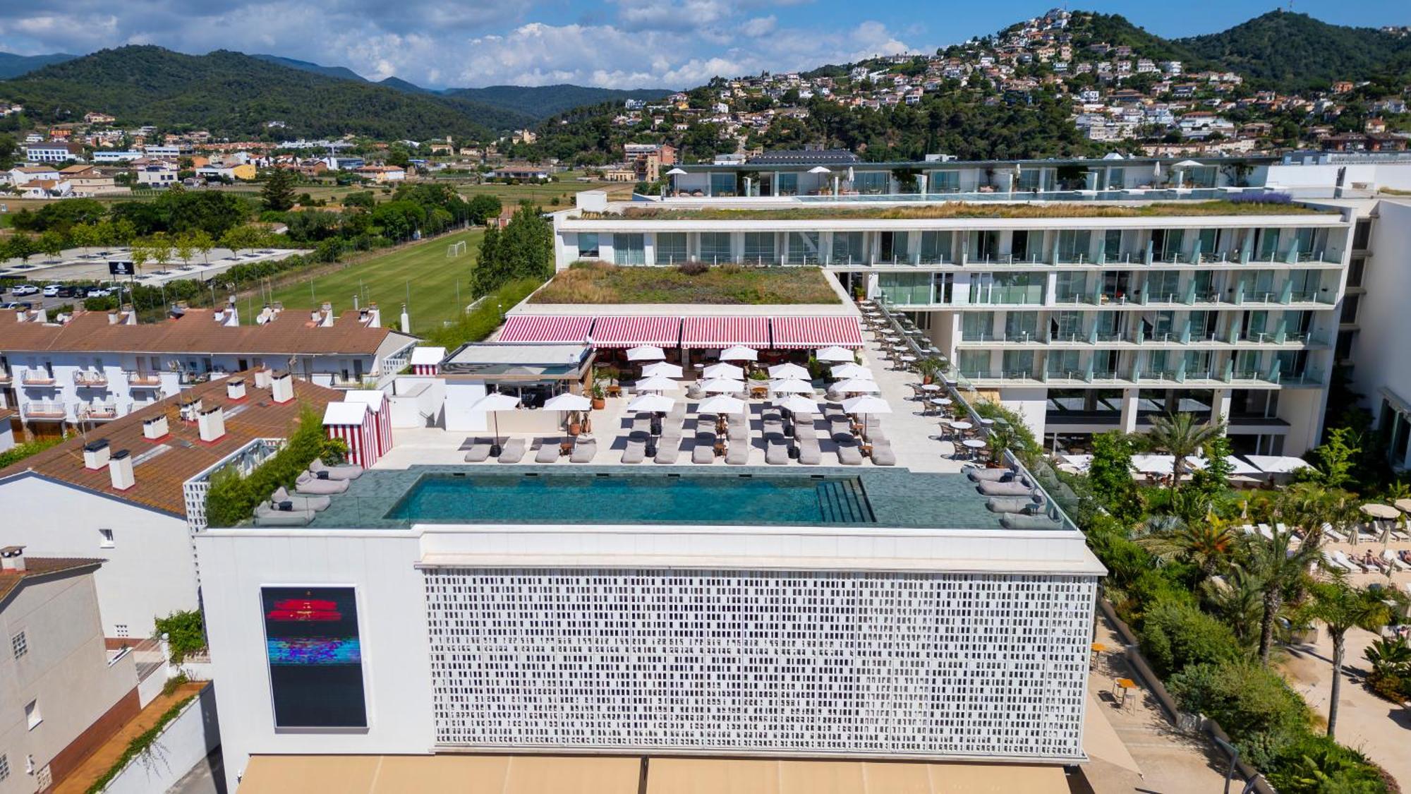 Atzavara Hotel & Spa Santa Susanna Exterior foto Aerial view of the hotel
